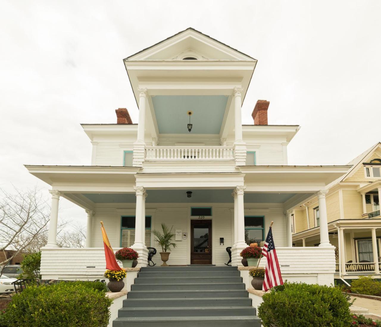 Bed and Breakfast The Jarvis At 220 New Bern Exterior foto
